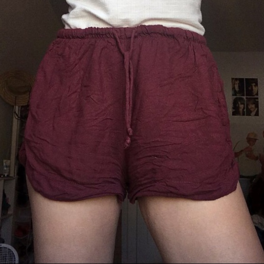 Maroon drawstring shorts